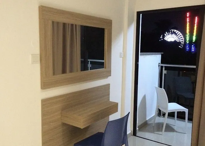 Pambos Napa Rocks - Adults Only