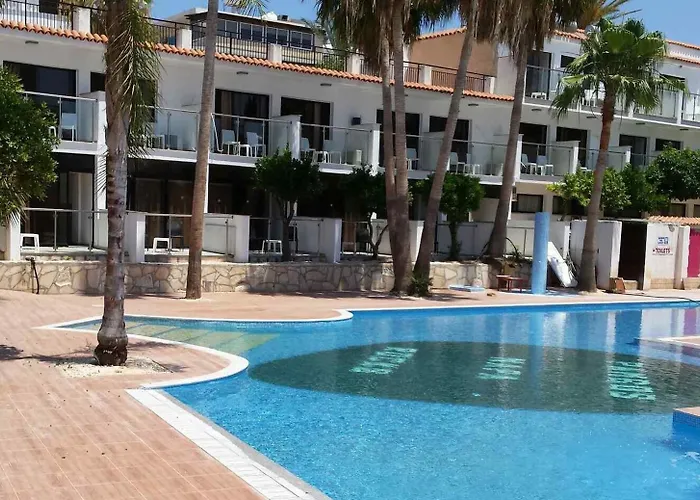 Pambos Napa Rocks - Adults Only Hotel