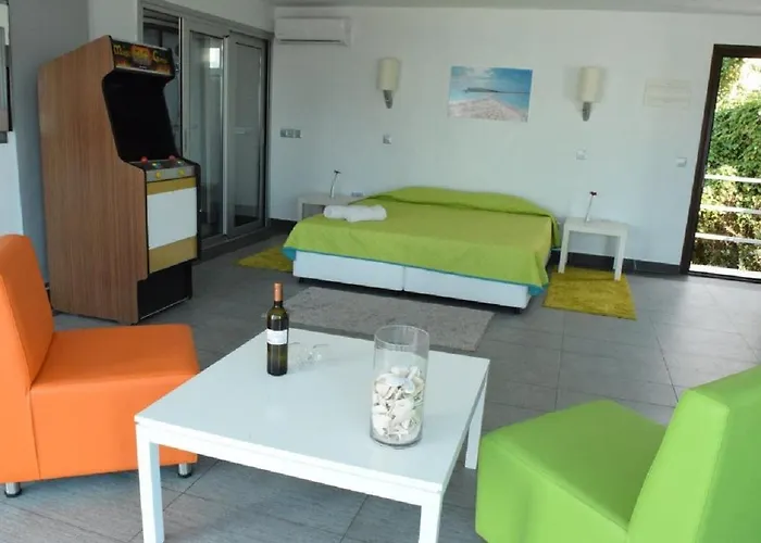 Hotel Pambos Napa Rocks - Adults Only