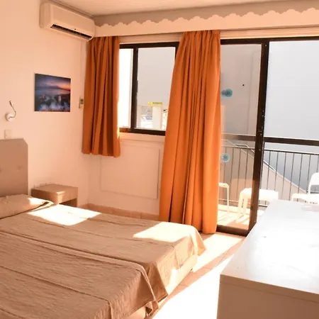 Pambos Napa Rocks - Adults Only