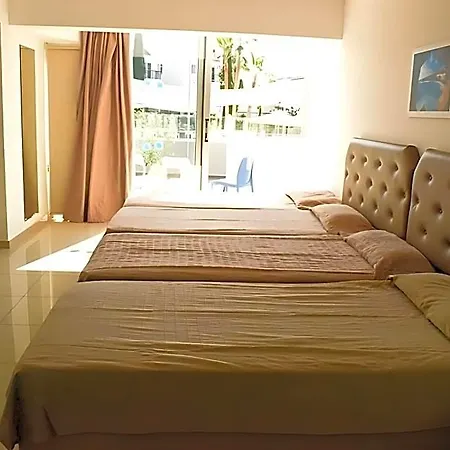 Pambos Napa Rocks - Adults Only 2*