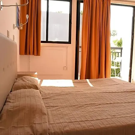 Pambos Napa Rocks - Adults Only Hotel 2*