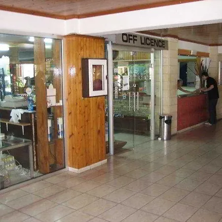 ホテル Pambos Napa Rocks - Adults Only