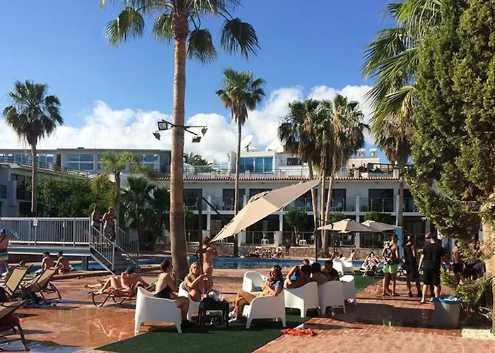 Pambos Napa Rocks - Adults Only Hotell