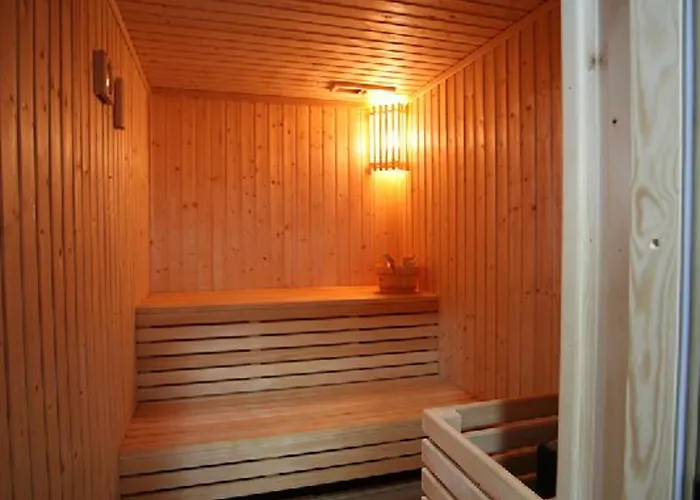 Pambos Napa Rocks - Adults Only 2*