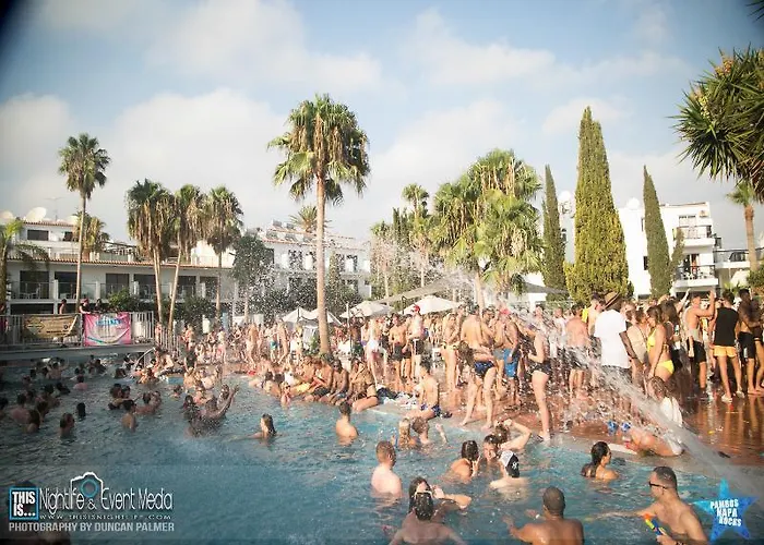 Pambos Napa Rocks - Adults Only