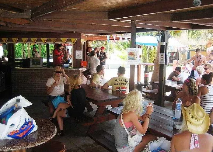 Pambos Napa Rocks - Adults Only 2*