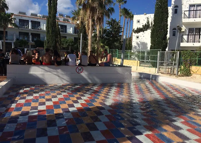 Hotell Pambos Napa Rocks - Adults Only