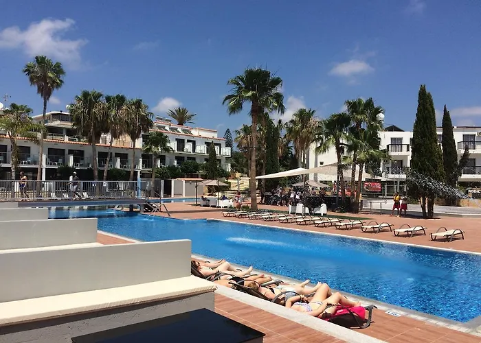 Pambos Napa Rocks - Adults Only 2*