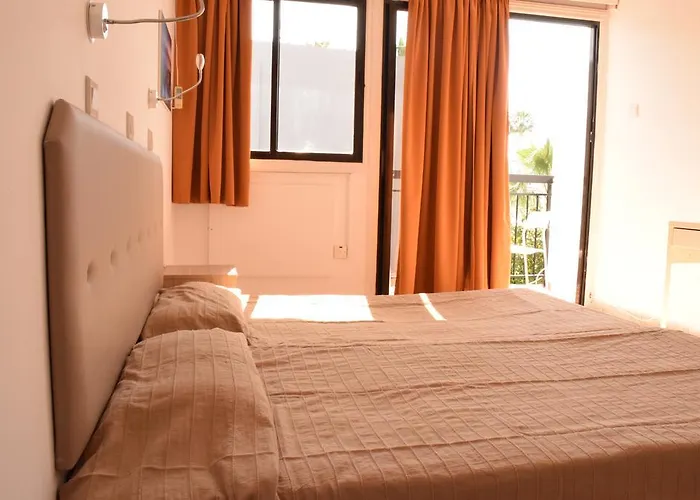 Pambos Napa Rocks - Adults Only Hotel Ayia Napa